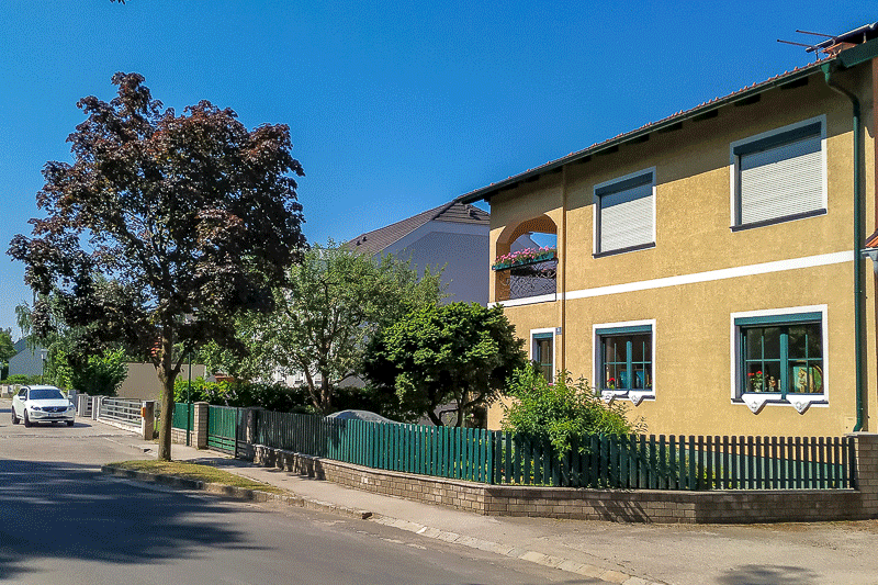 Fronleichnam 2019 - Fensterschmuck am Haus Am Mühlbach 35